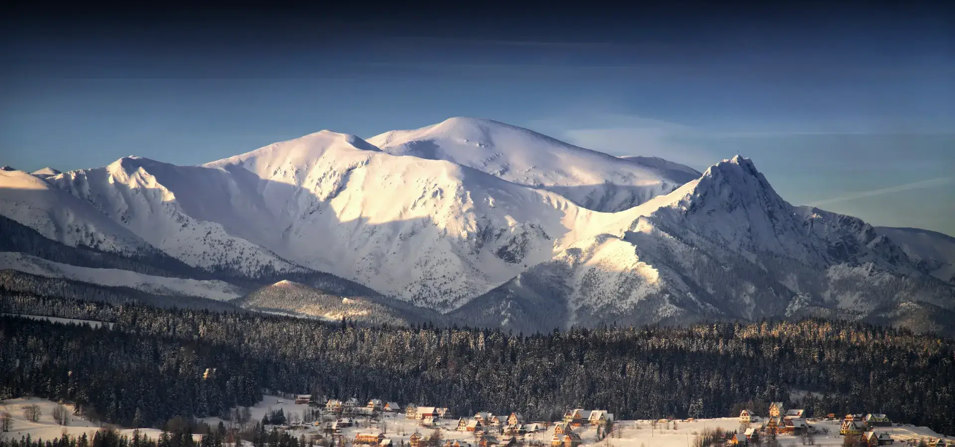 ზამთრის პეიზაჟი Montenero Resort&SPA-სთან ახლოს